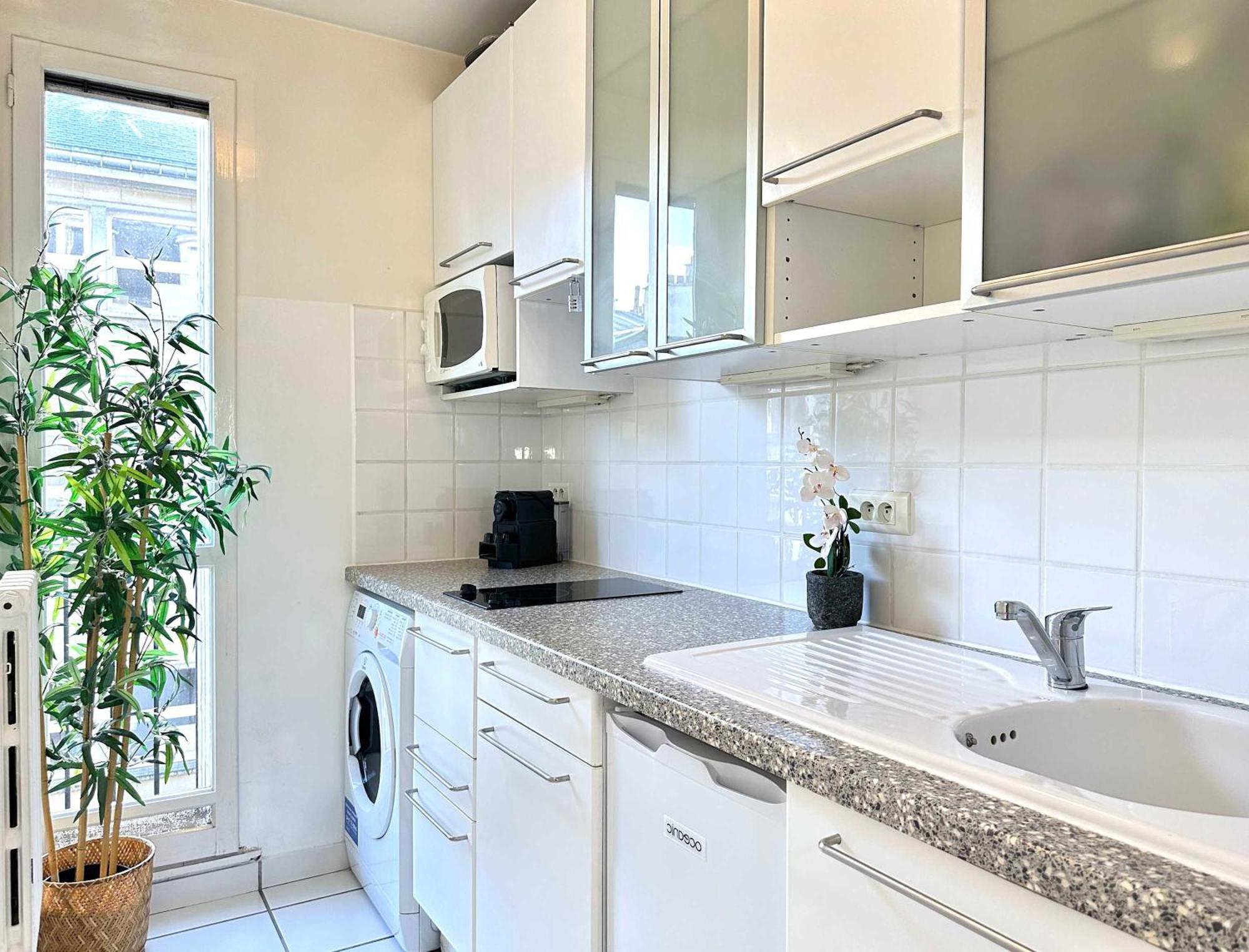 Beautiful Calm Studio In Le Marais ปารีส ภายนอก รูปภาพ