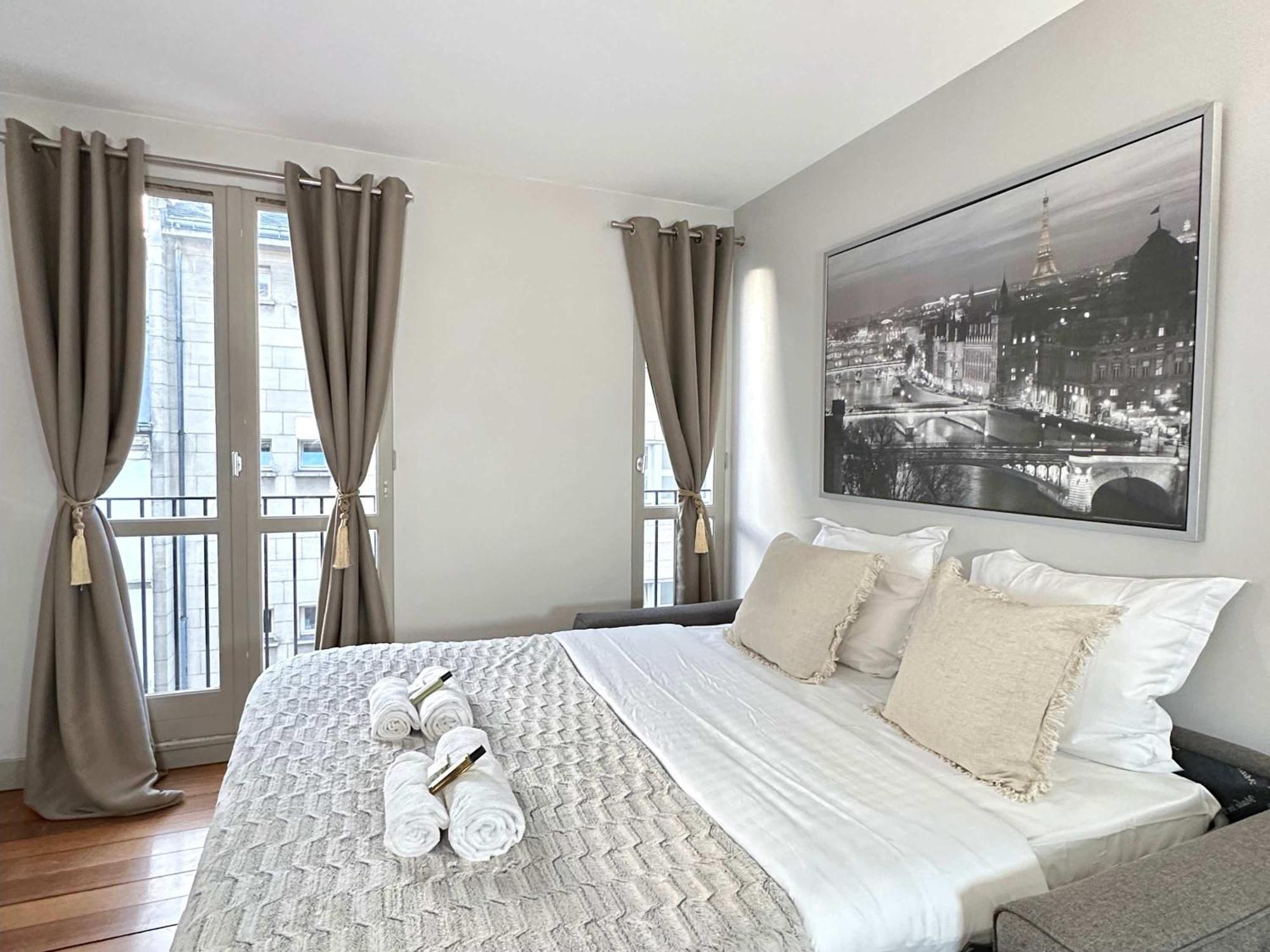 Beautiful Calm Studio In Le Marais ปารีส ภายนอก รูปภาพ